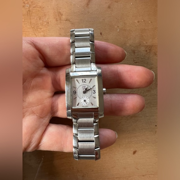 NEW ESQ E 5053 watch